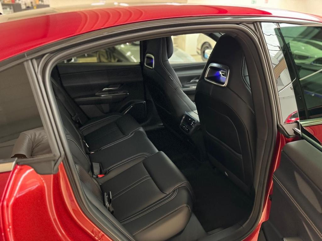 Mazda 6e