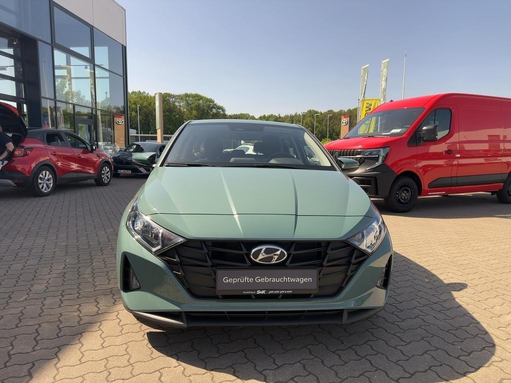 Hyundai i20