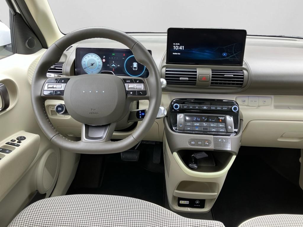 Hyundai INSTER