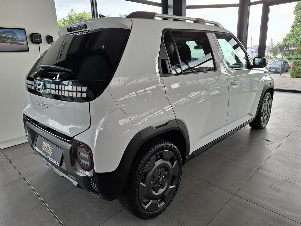 Hyundai INSTER