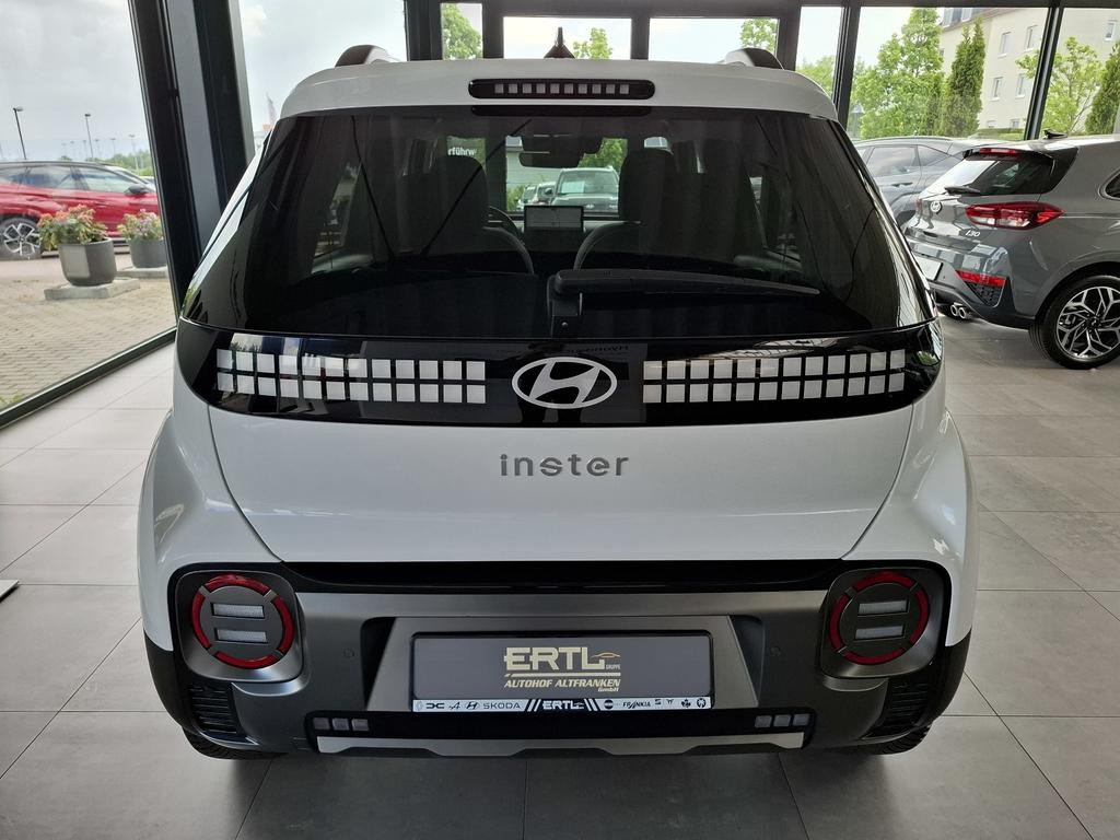 Hyundai INSTER