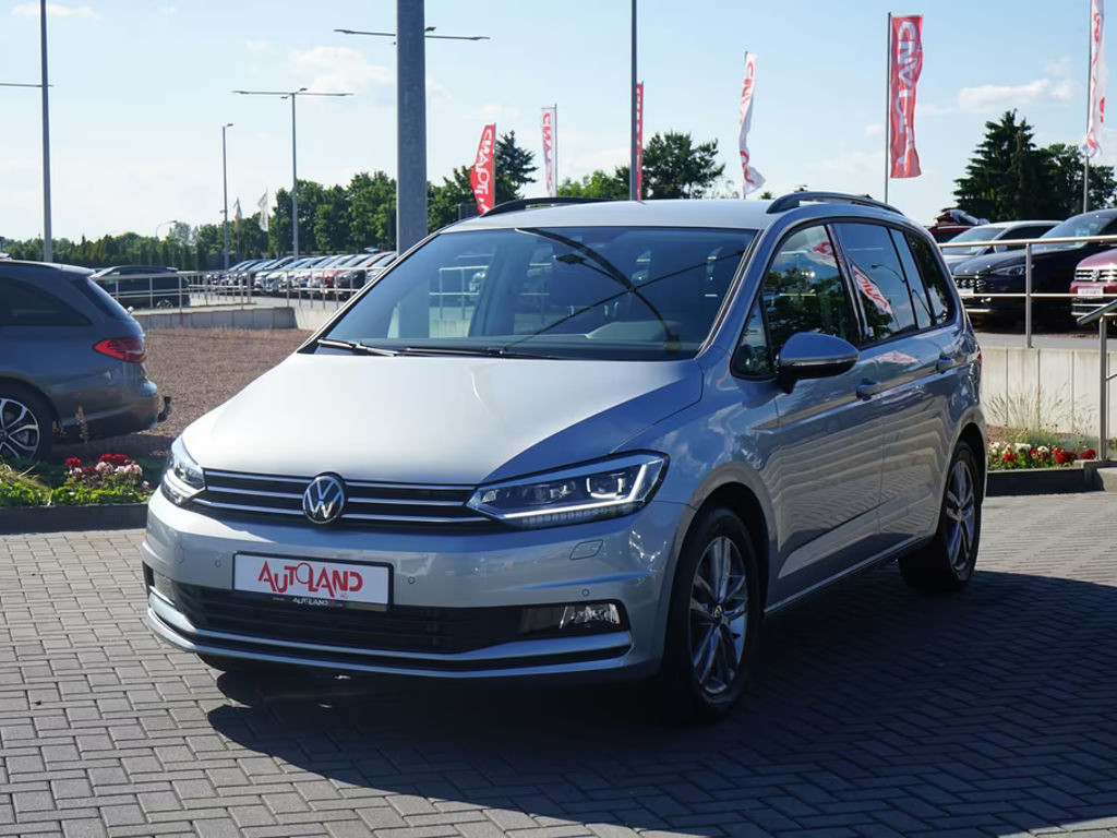 Volkswagen Touran DSG 1.5 TSI