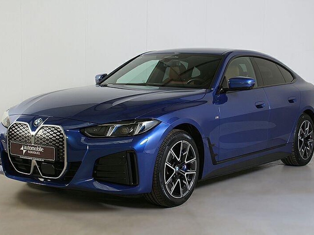 BMW i4