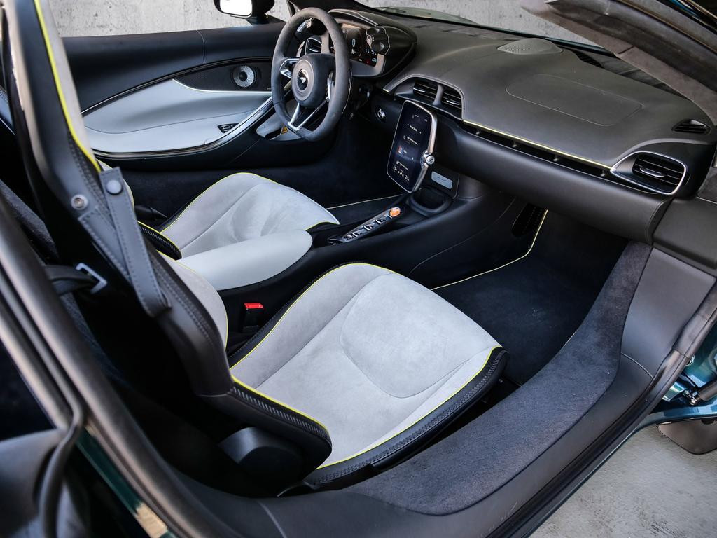 McLaren Artura
