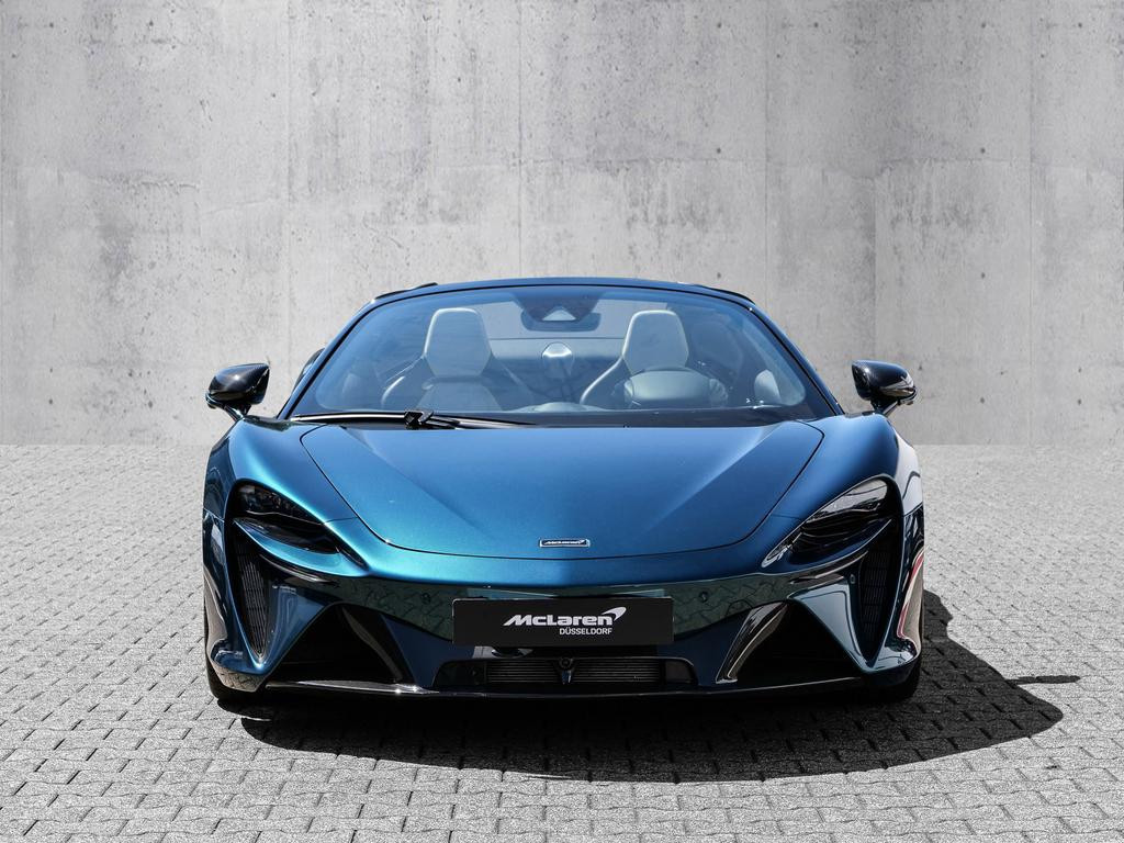 McLaren Artura