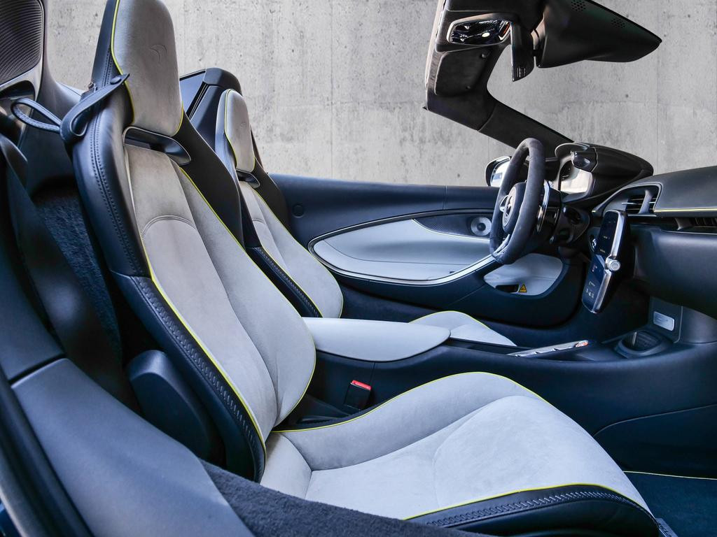 McLaren Artura