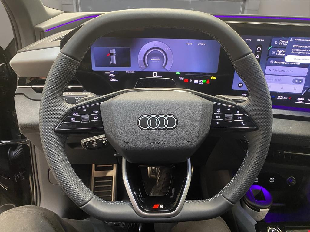 Audi Q6 e-tron