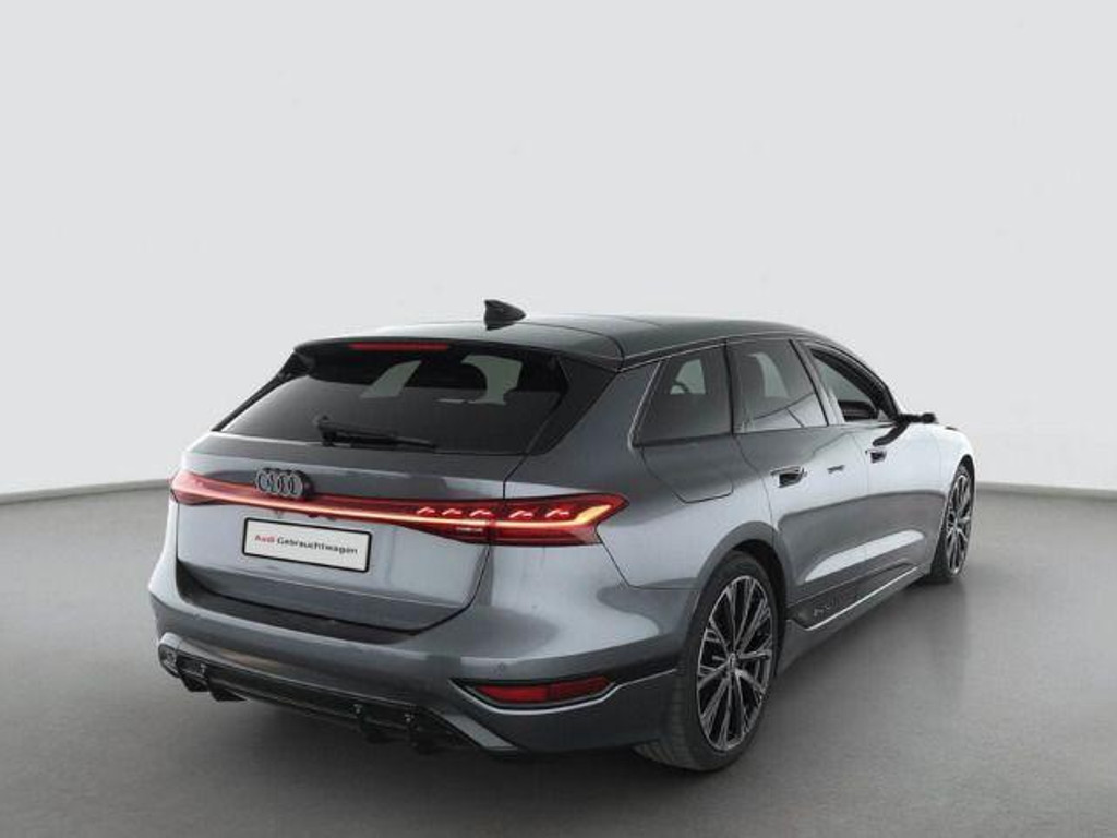 Audi S6 e-tron