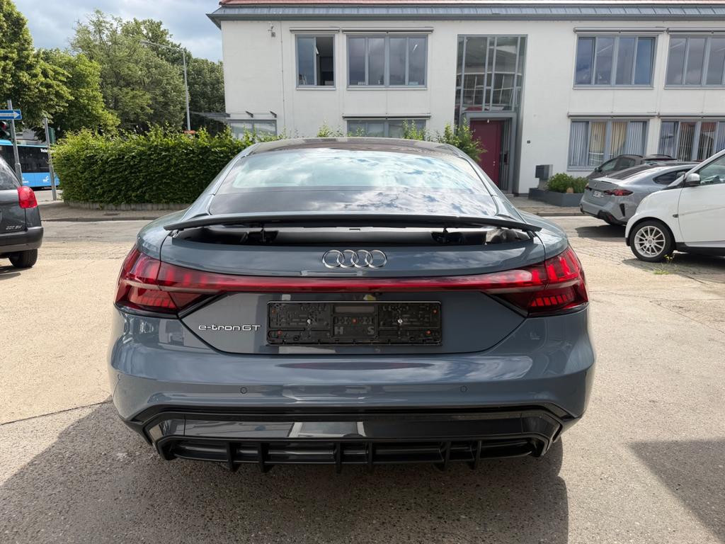 Audi e-tron GT