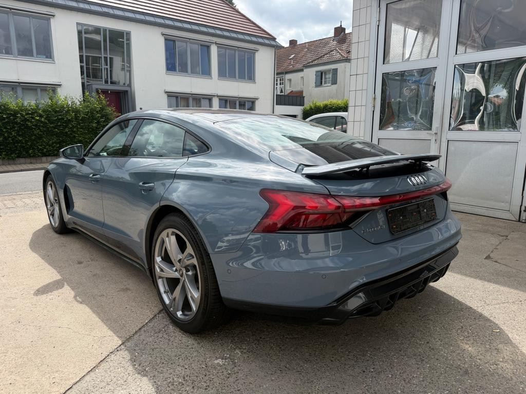 Audi e-tron GT