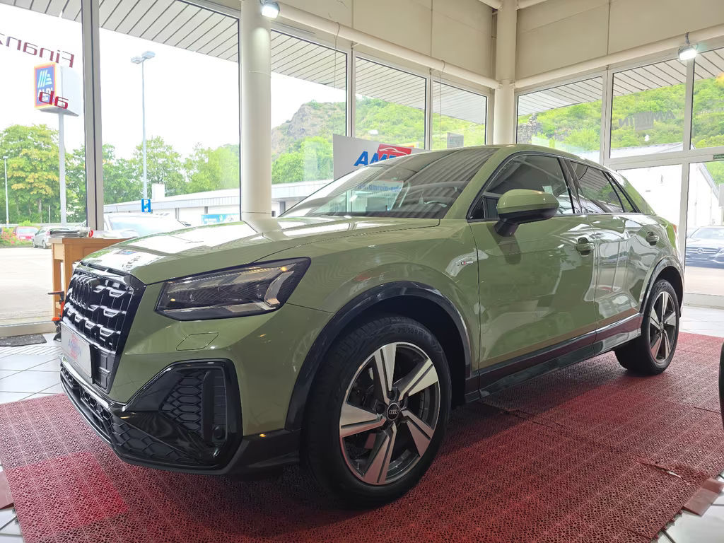 Audi Q2