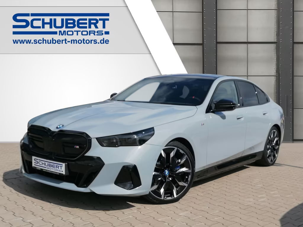 BMW i5 xDrive Sedan M60