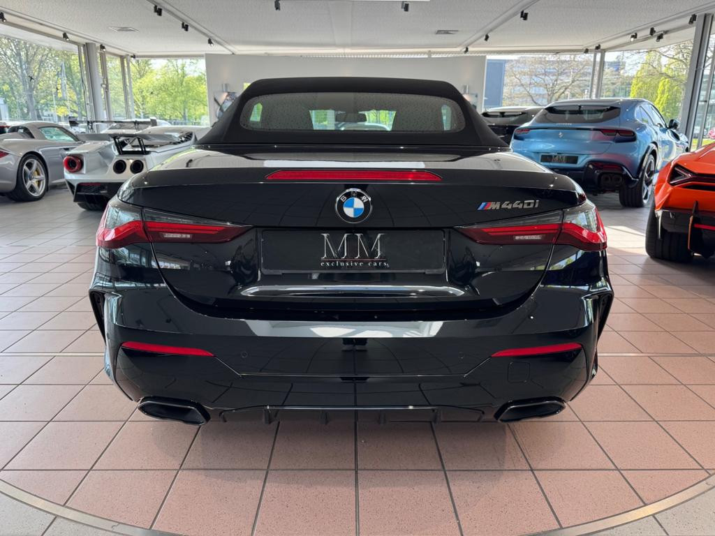 BMW M440