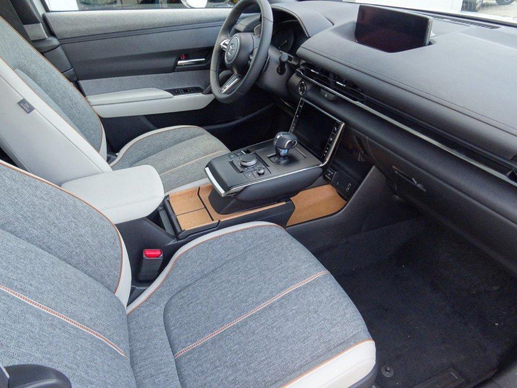 Mazda MX-30