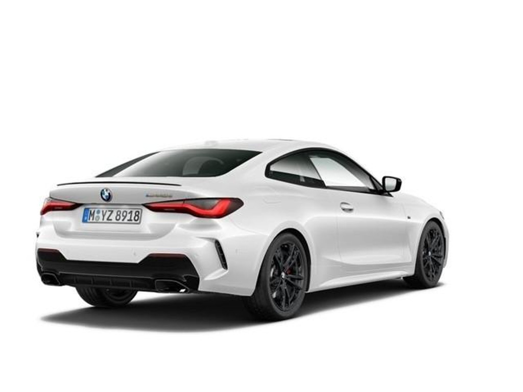 BMW M440