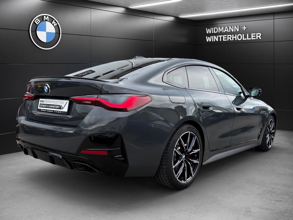 BMW M440