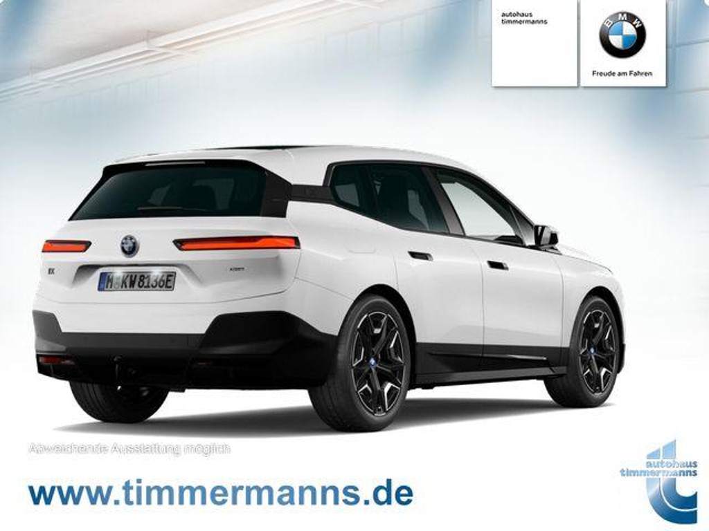 BMW iX