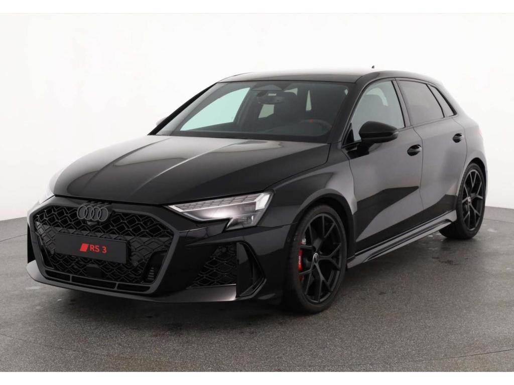 Audi RS3 Sportback Sedan Quattro