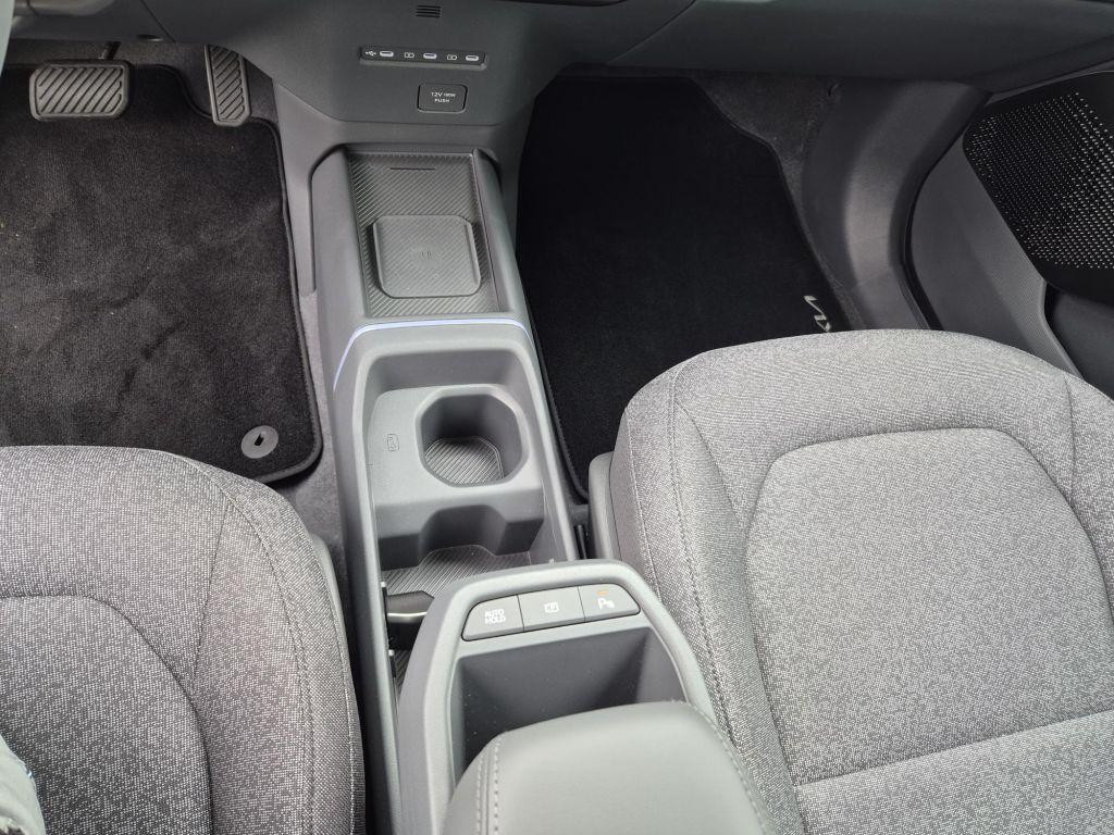 Kia EV2