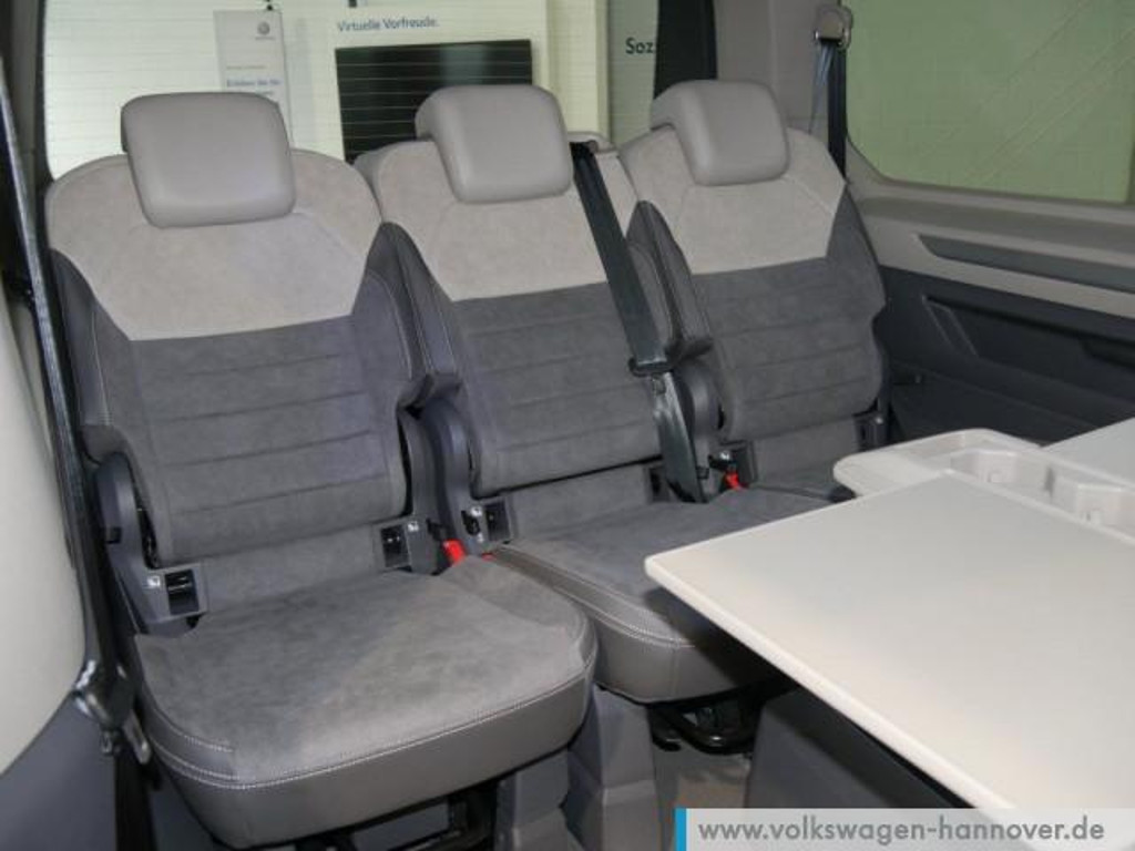 Volkswagen Multivan DSG Life IQ.Drive 2.0 TDI Lang T7