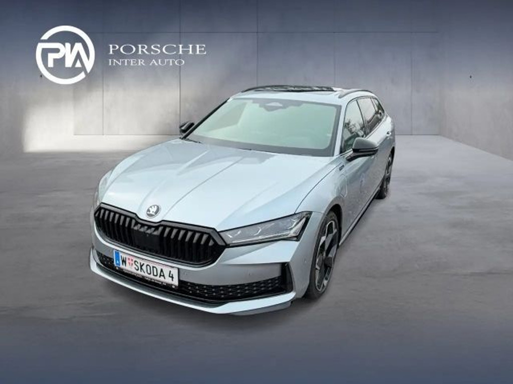 Skoda Superb Sportline iV