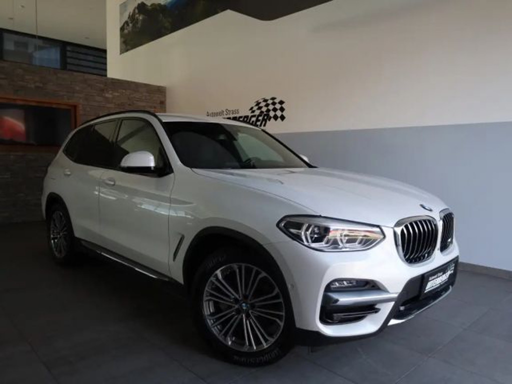 BMW X3 Luxury Line xDrive30e