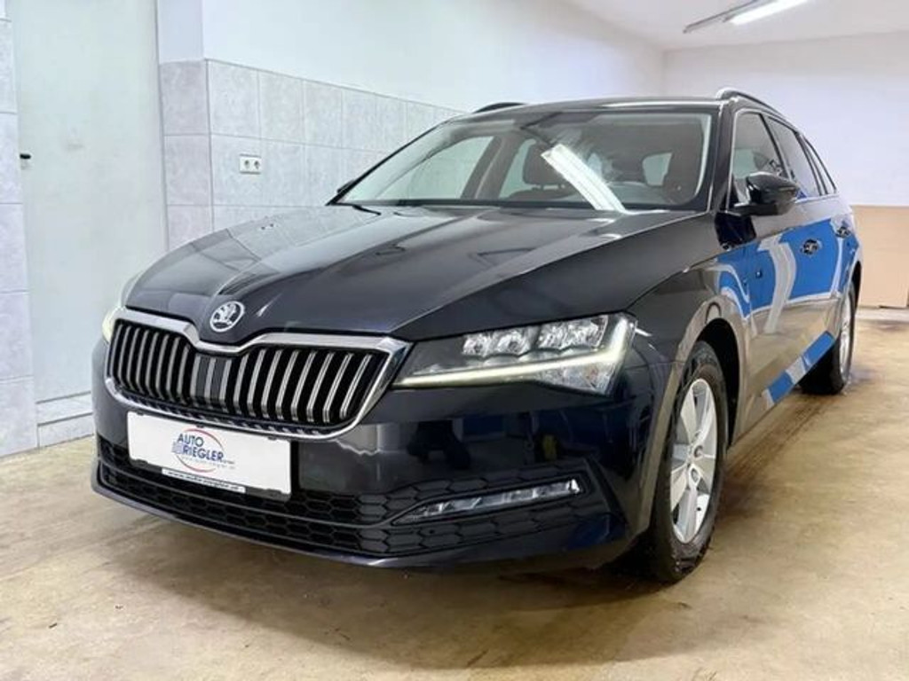Skoda Superb Ambition