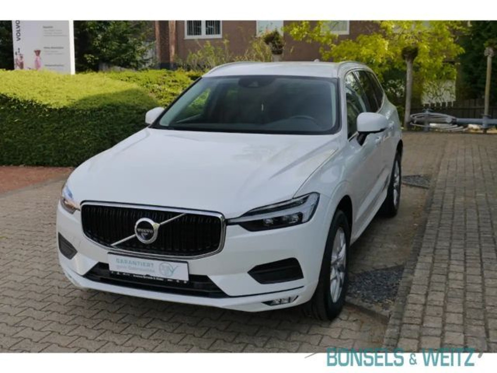 Volvo XC60 AWD Momentum