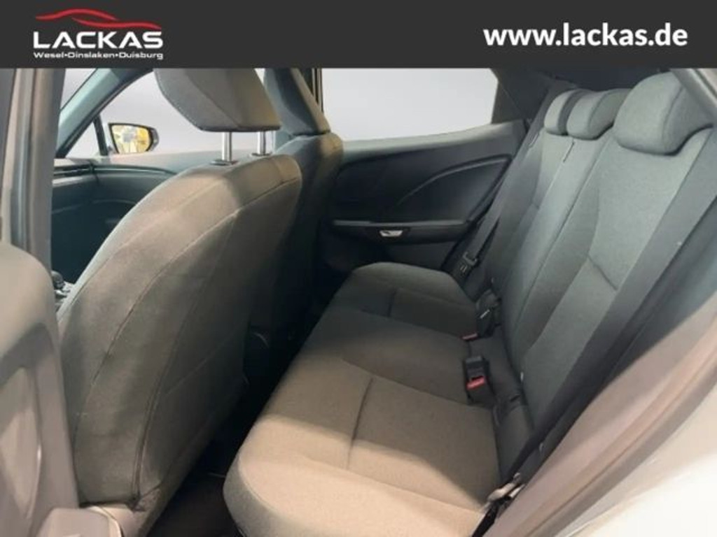 Lexus LBX