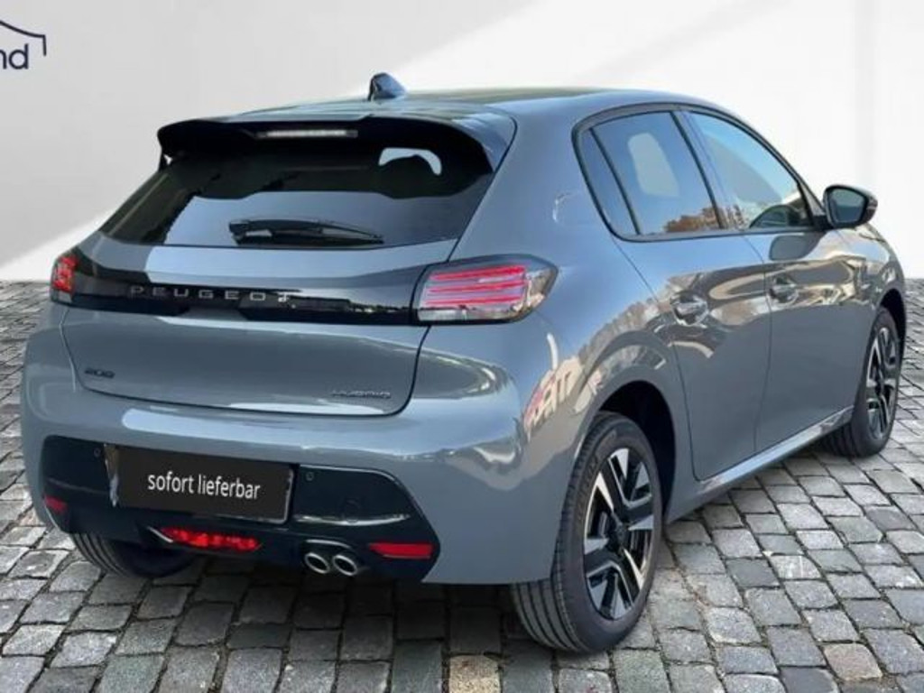 Peugeot e-208
