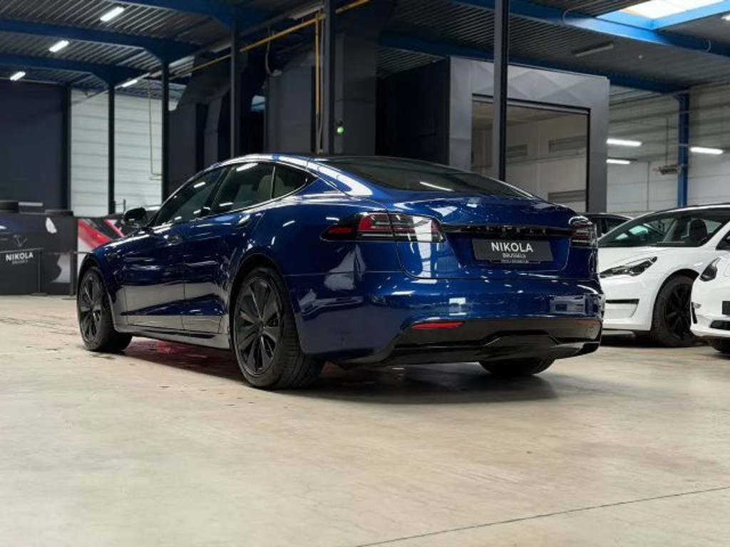 Tesla Model S