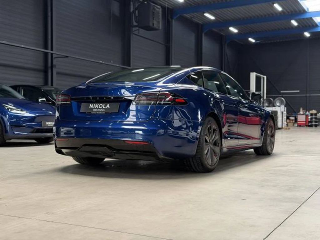 Tesla Model S