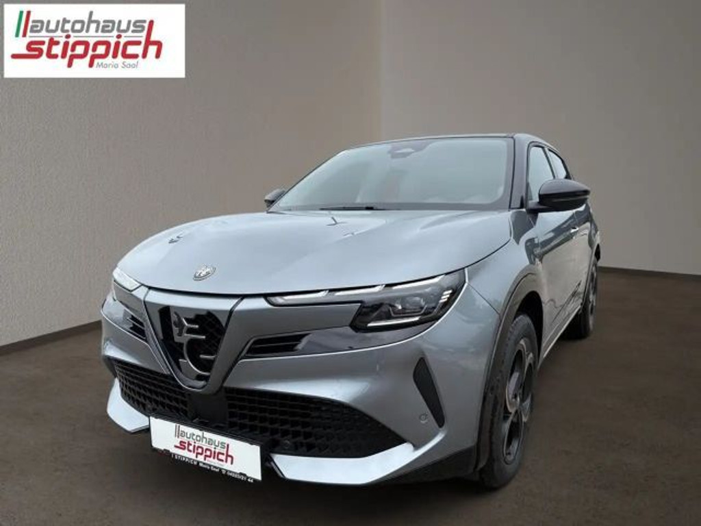 Alfa Romeo Junior Ibrida
