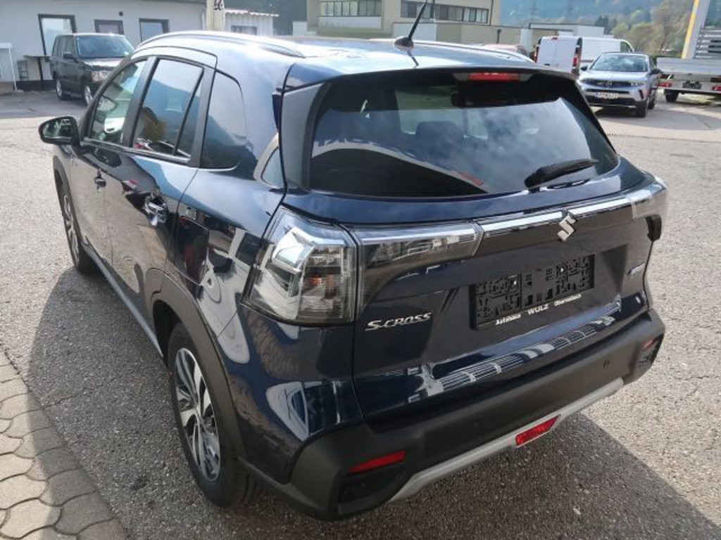Suzuki S-Cross
