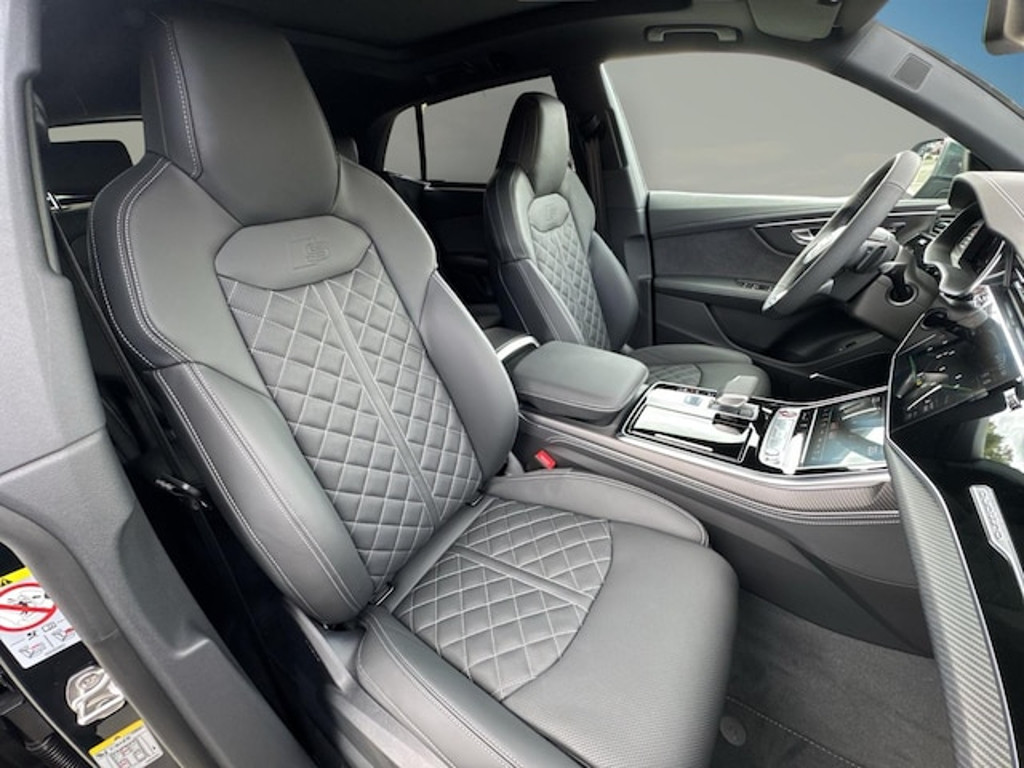 Audi SQ8