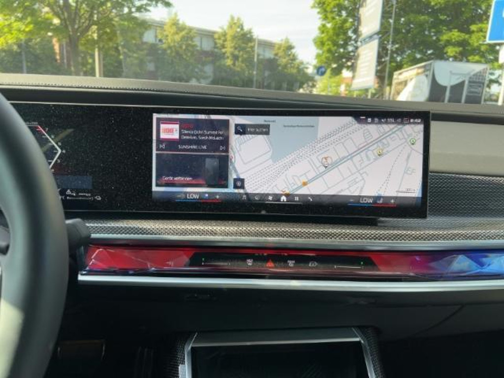 BMW M760