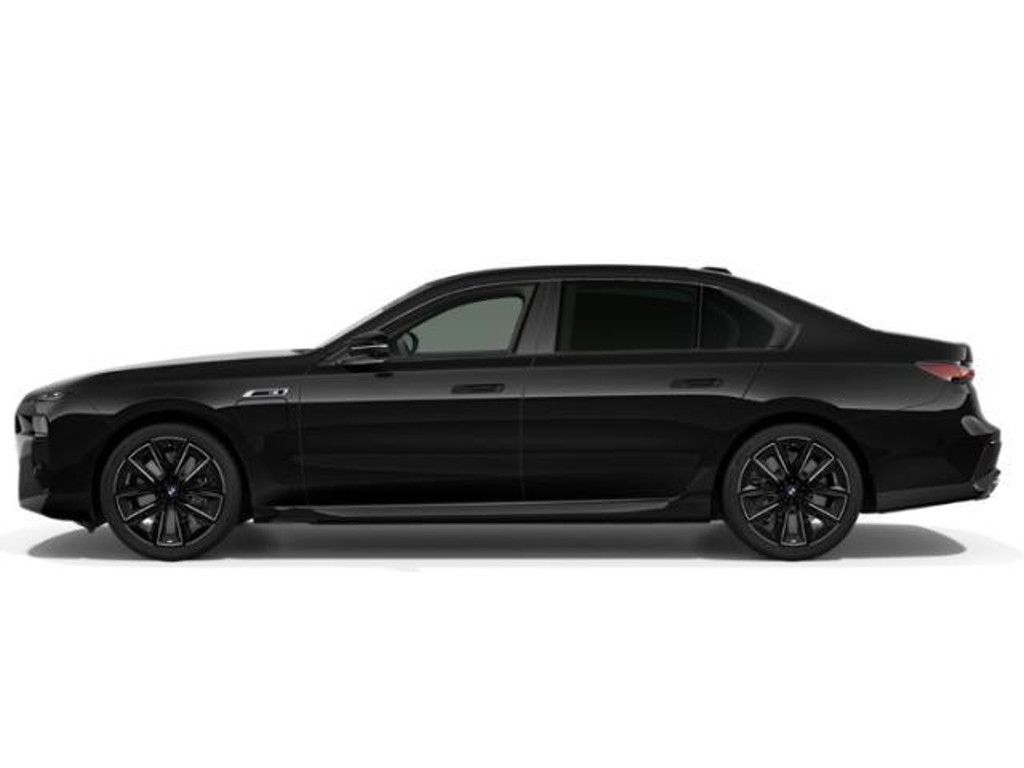 BMW M760