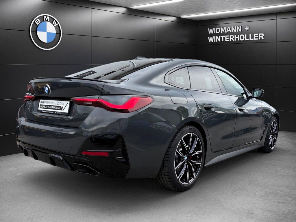 BMW M440