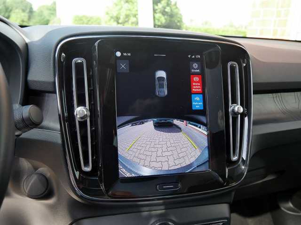 Volvo C40