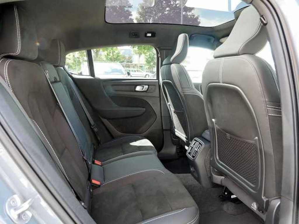 Volvo C40