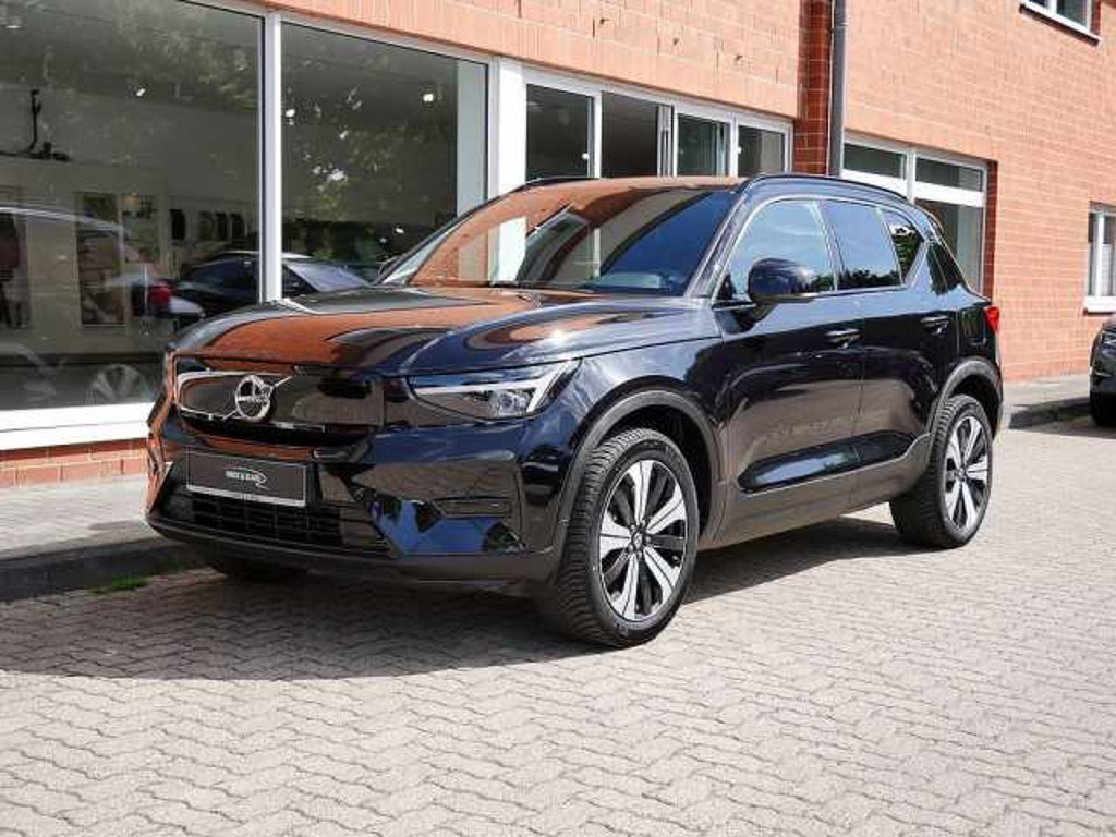 Volvo XC40 Plus