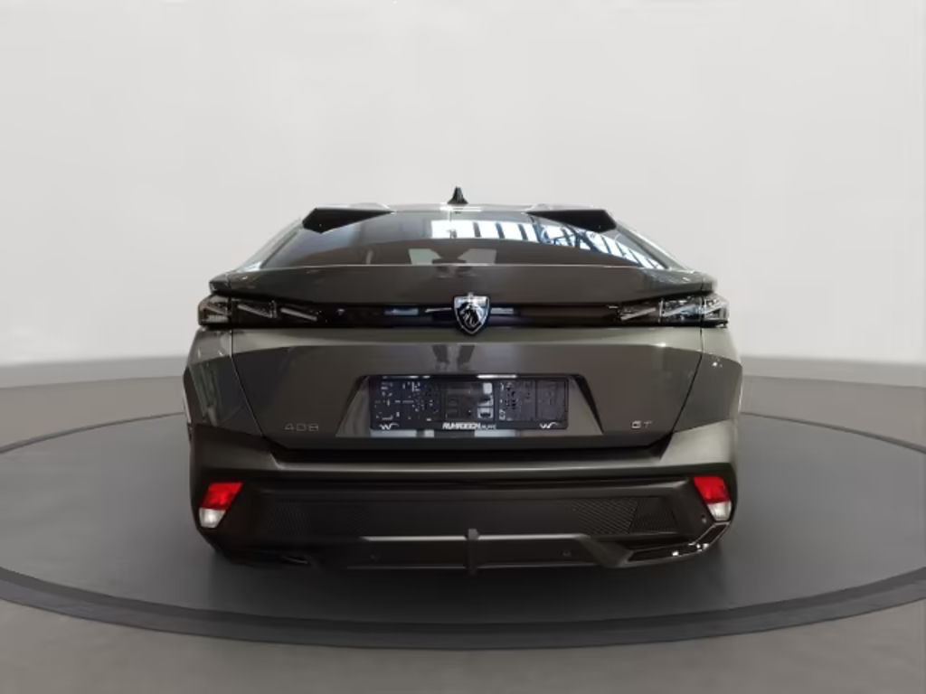 Peugeot 408