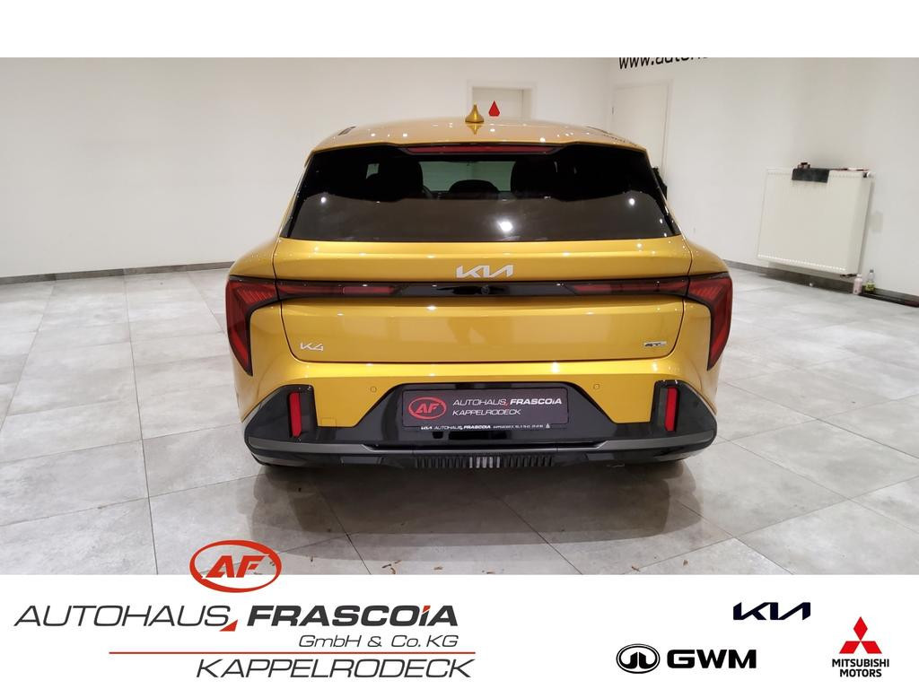 Kia K4