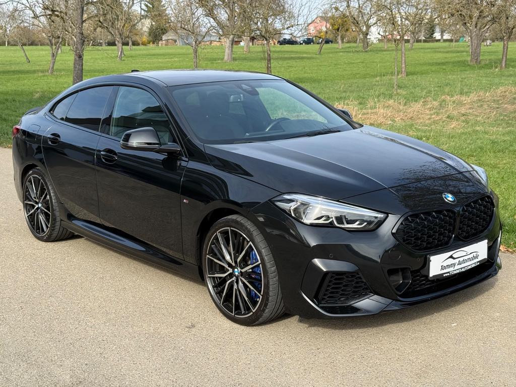 BMW M235