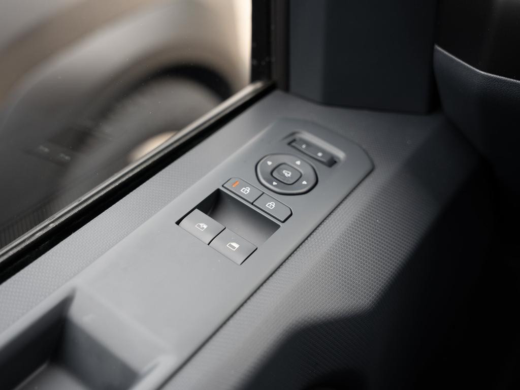 Kia PV5 Passenger