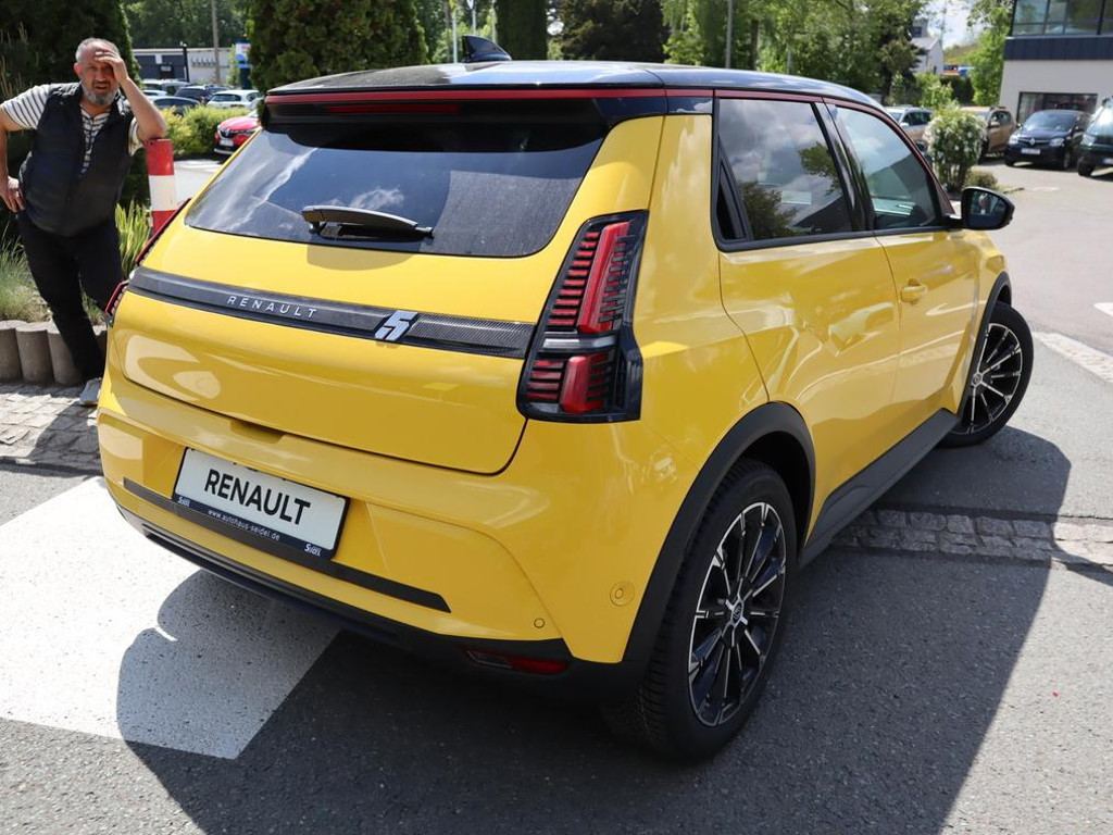 Renault 5