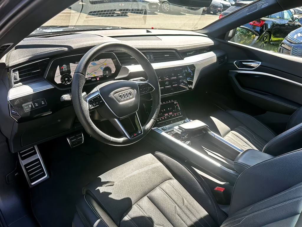 Audi Q8 e-tron