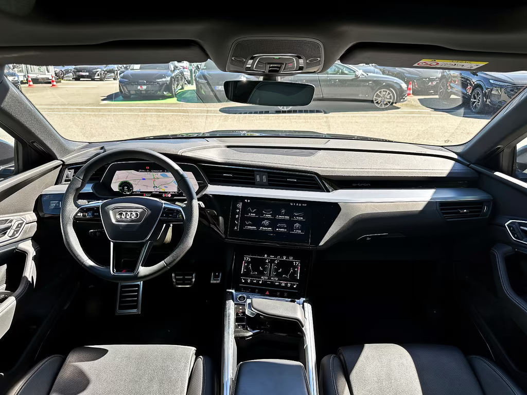 Audi Q8 e-tron
