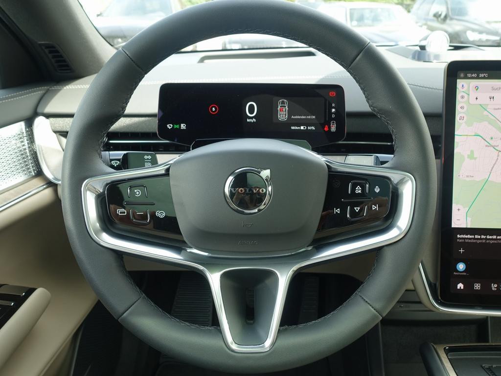 Volvo EX90