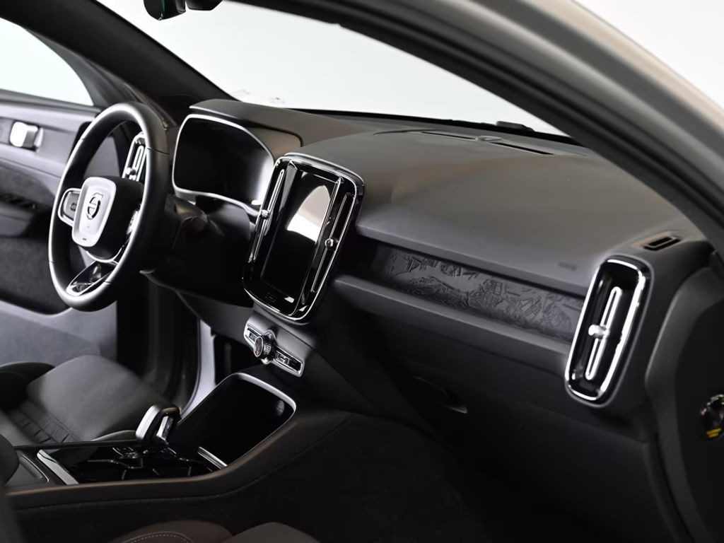 Volvo C40
